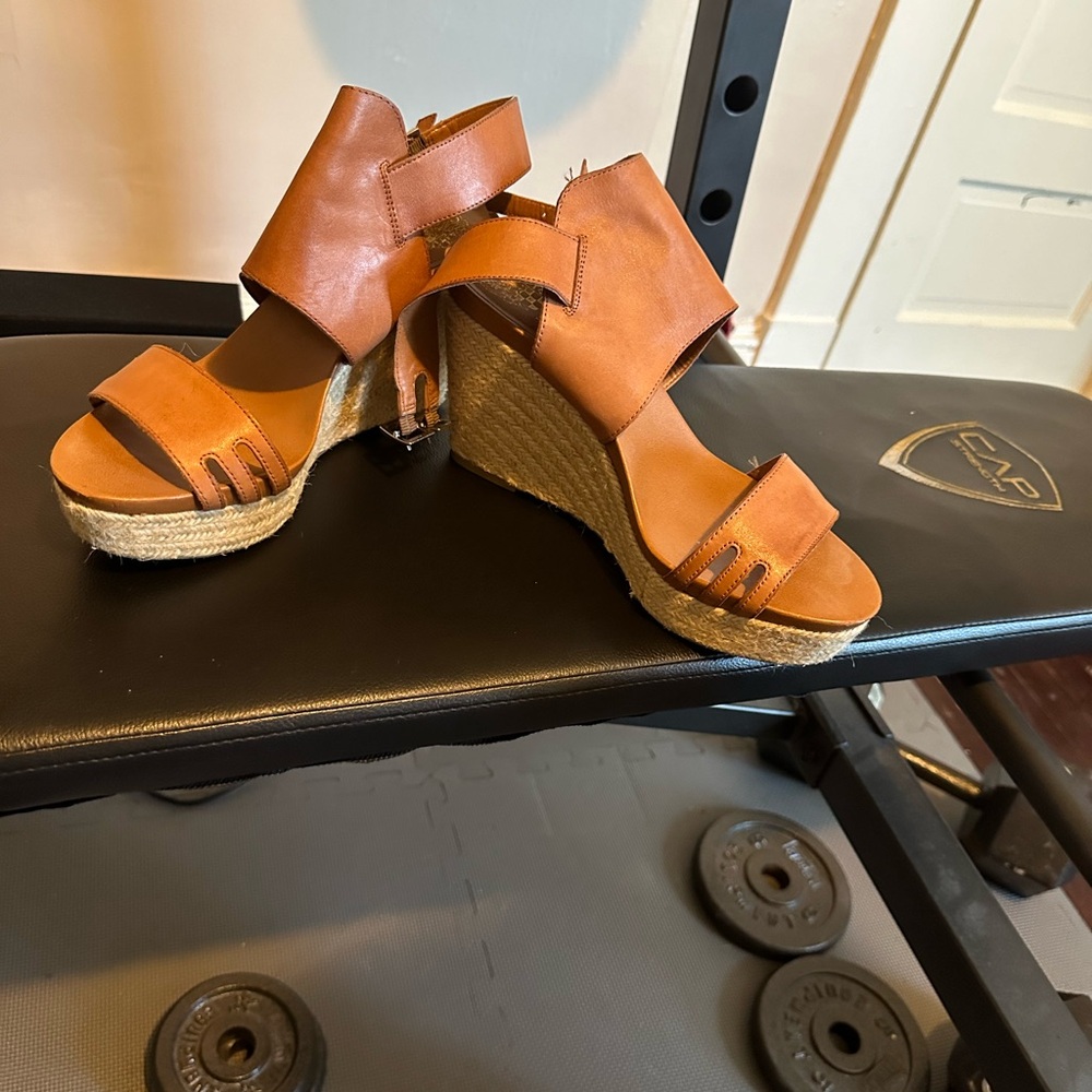 Women heels